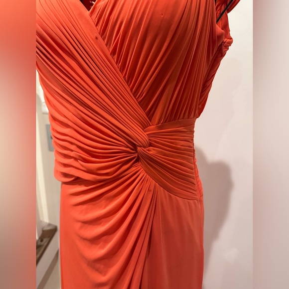 Front-ruched Coral color dress with an open back - Picture 3 of 15